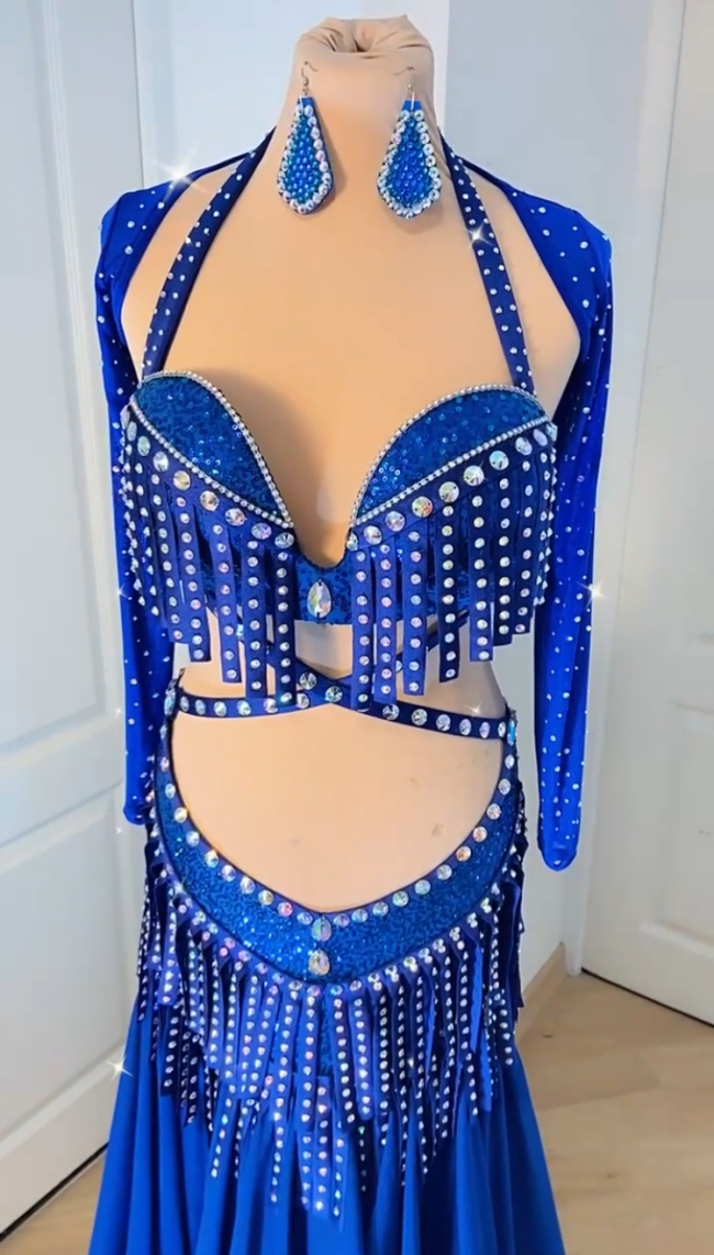 Costume bleu roi franges strass 