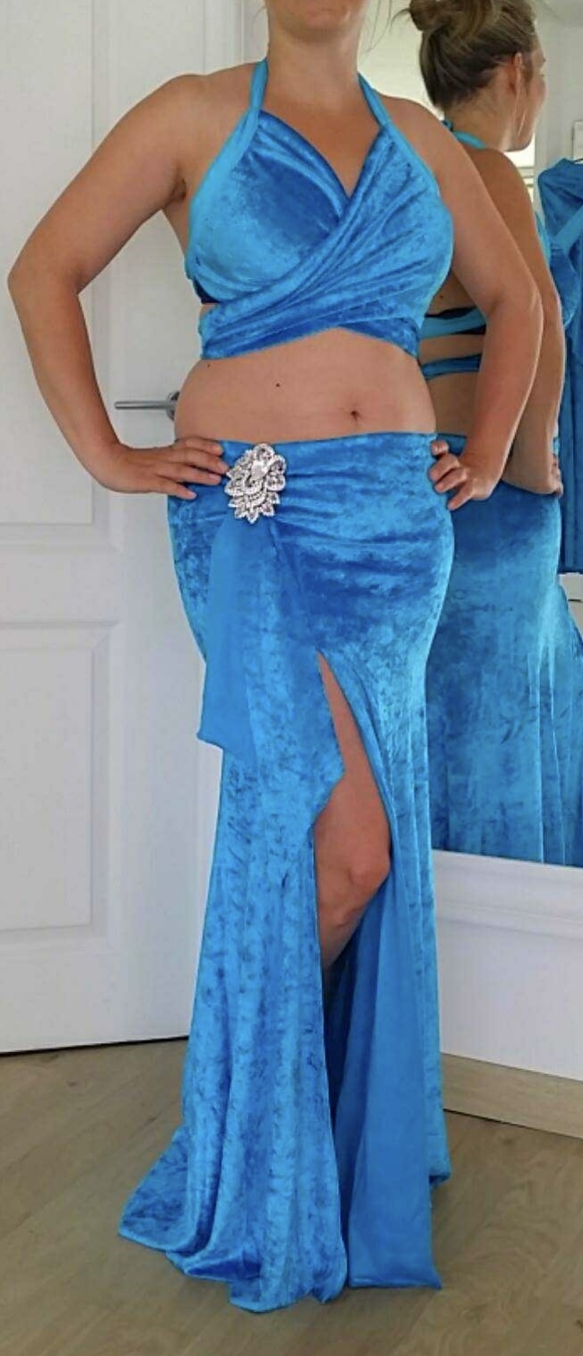 Costume velours jupe sirène et top magique 