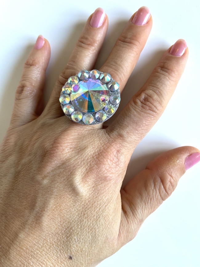 Bague strass cabochon rond (Diam 3 cms)